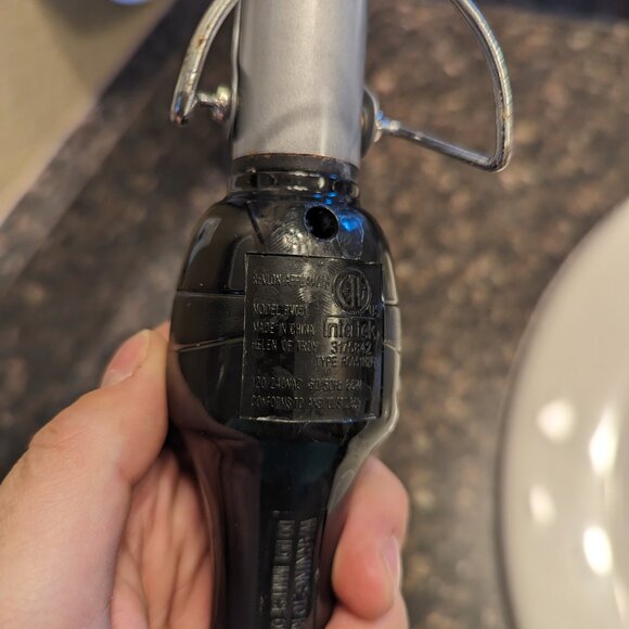 Hair Curler, Crimper, and Spiral Iron - Picture 6 of 12